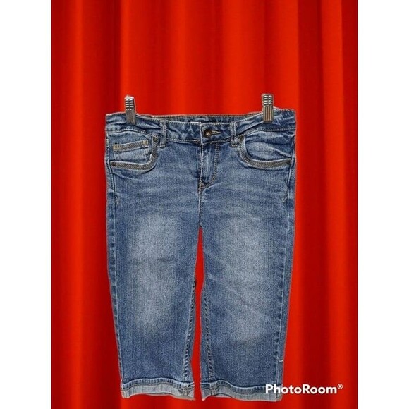 Girl's Levi Skimmer Size 12 (E36)‎ - Picture 1 of 2